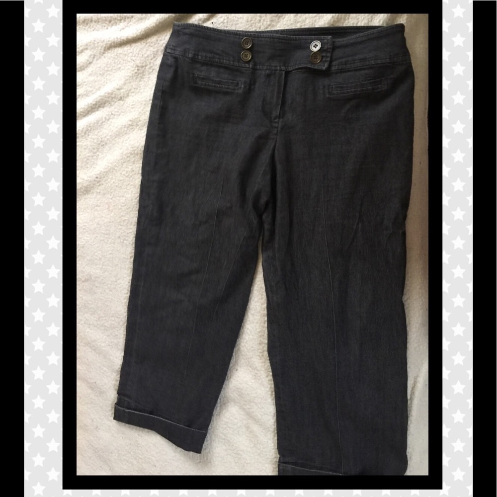 Cropped pants with cuff